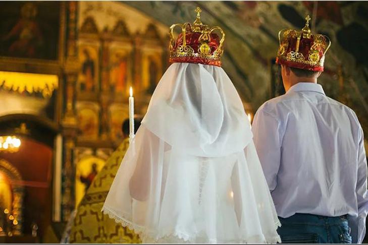 Обручение, 2 иконы, 2 свидетеля: как правильно подготовиться к венчанию в церкви