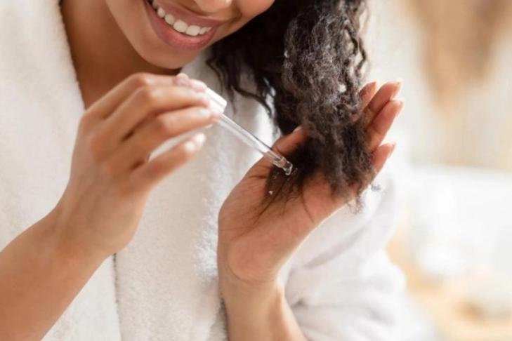 Гиалуроновая кислота для волос: почему следует включить популярный ингредиент в свой уход