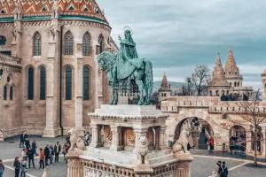 От традиционных до уникальных: 8 лучших достопримечательностей для посещения в Будапеште