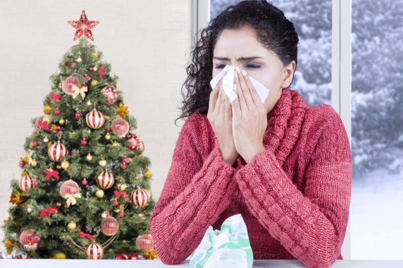 Заболевания в новый год. Новогодняя аллергия. Синдром рождественской елки. Новогодние болезни. Новый год без аллергии.