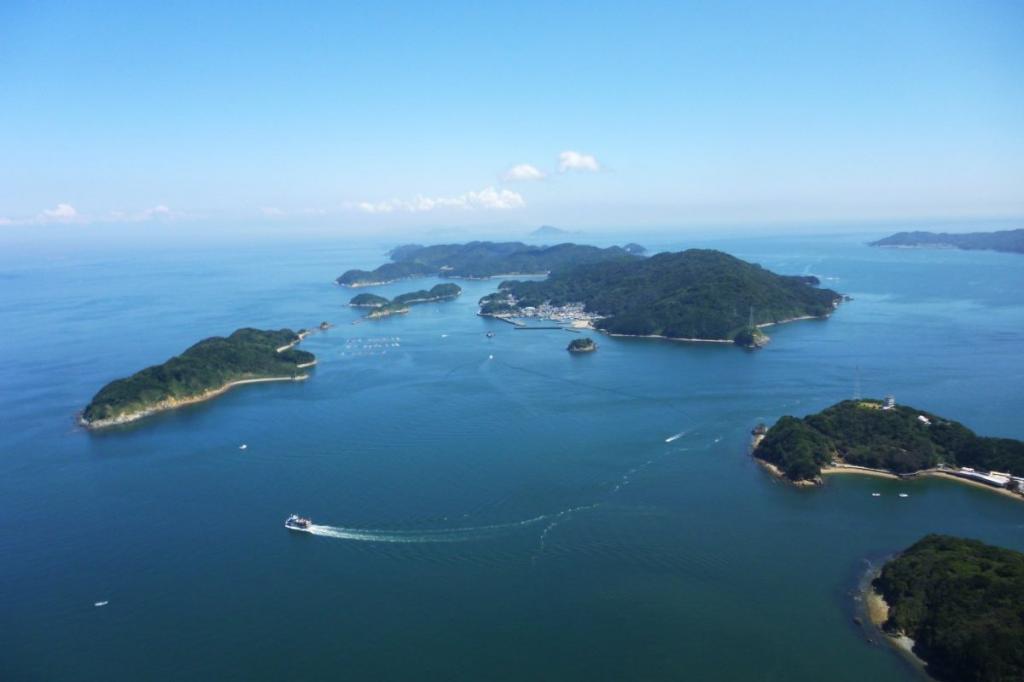 Исигаки (остров) острова Японии. Япония на 6852 островах. Исигаки Япония. Япония остров Таширо. Японский остров 3