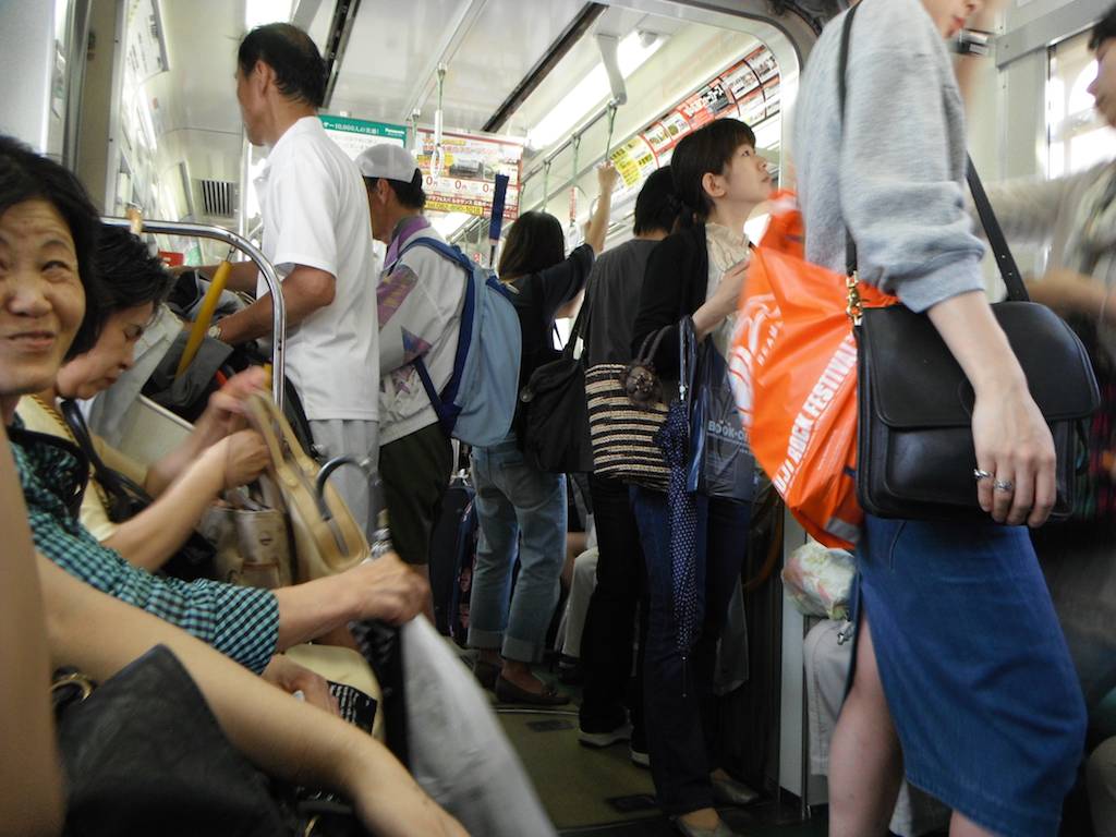 Японки в метро без цензуры