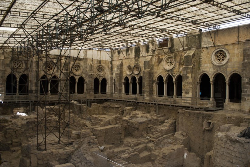 раскопки монастыря при соборе