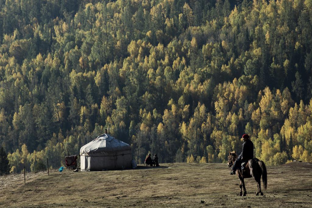 казахская юрта в Китае