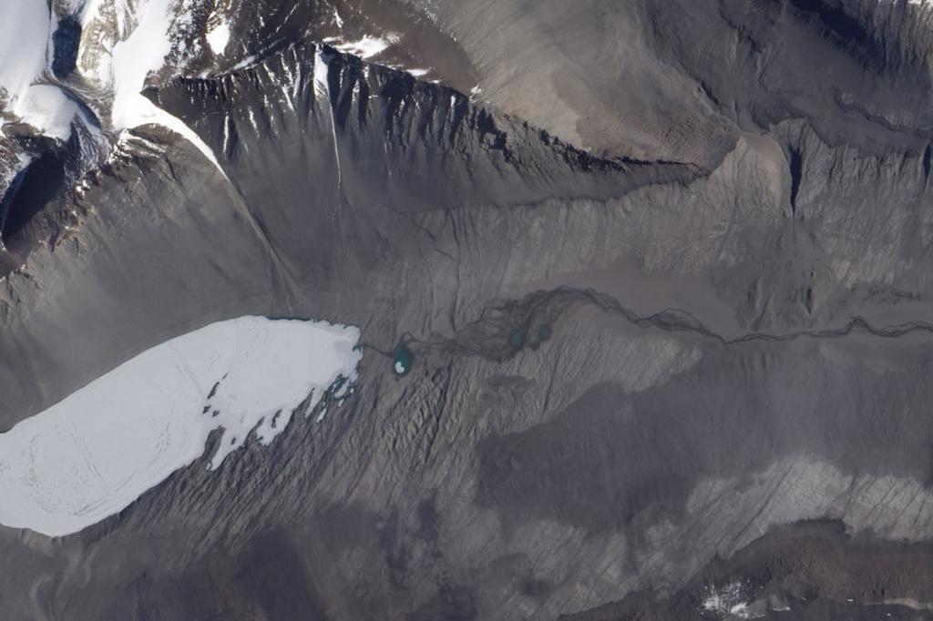 Onyx River and Wanda Lake