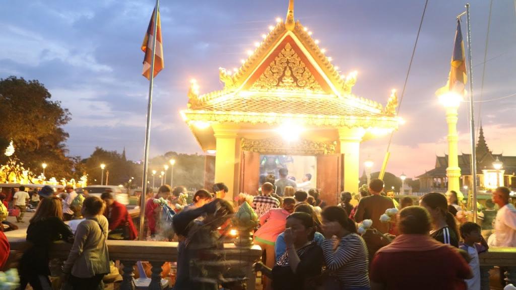 Религиозный праздник кхмеров