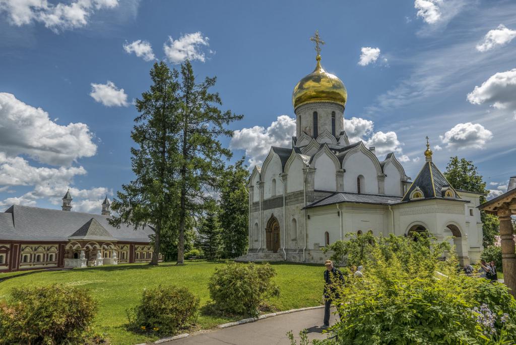 Savino-Storozhevsky monastery in the summer