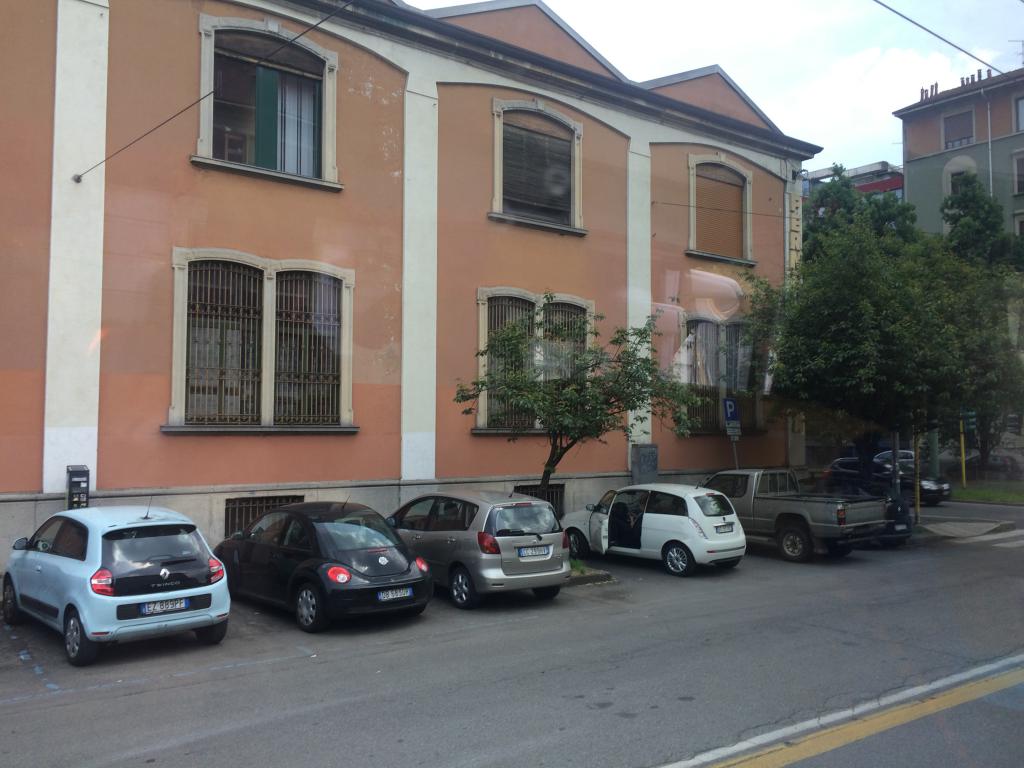 Дом недалеко от вокзала в Милане