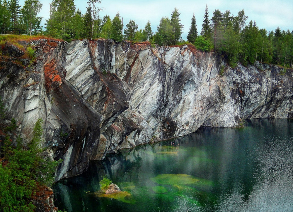 Beautiful lakes of Karelia