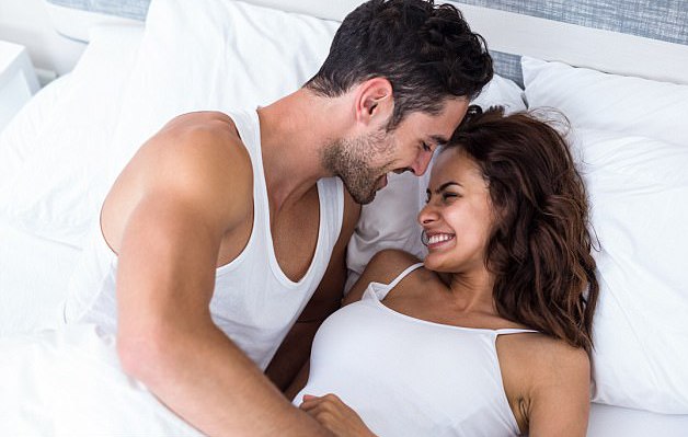 Как затащить парня в постель: беспроигрышные способы и полезные советы