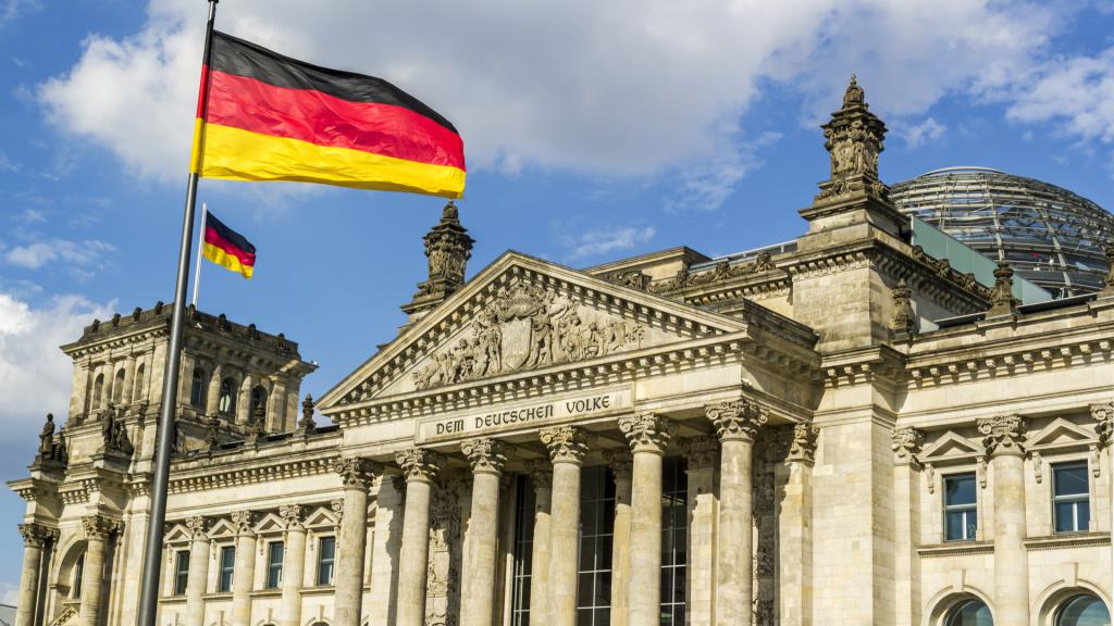Германия - парламентская монархия