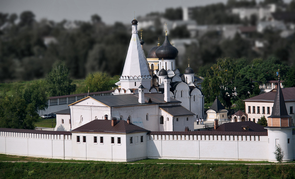 Вид на Старицкий монастырь