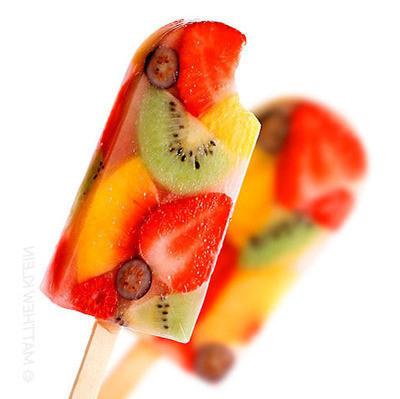 Мороженое с фруктами фото