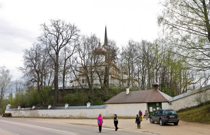 Фото петровское пушкинские горы