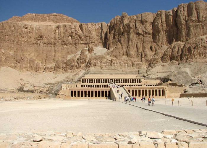 amon temple in luxor