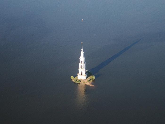 bell tower in Kalyazin