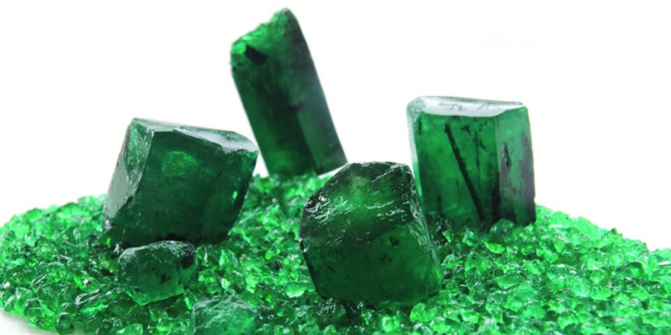 Growing Artificial Emeralds