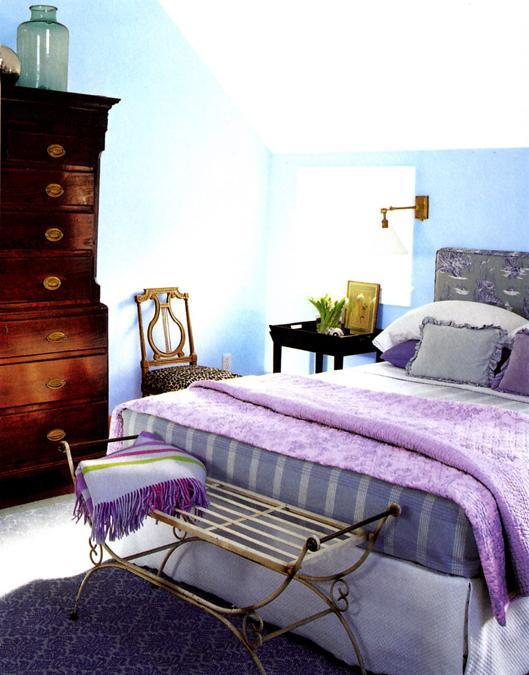 сиреневый синий спальня
