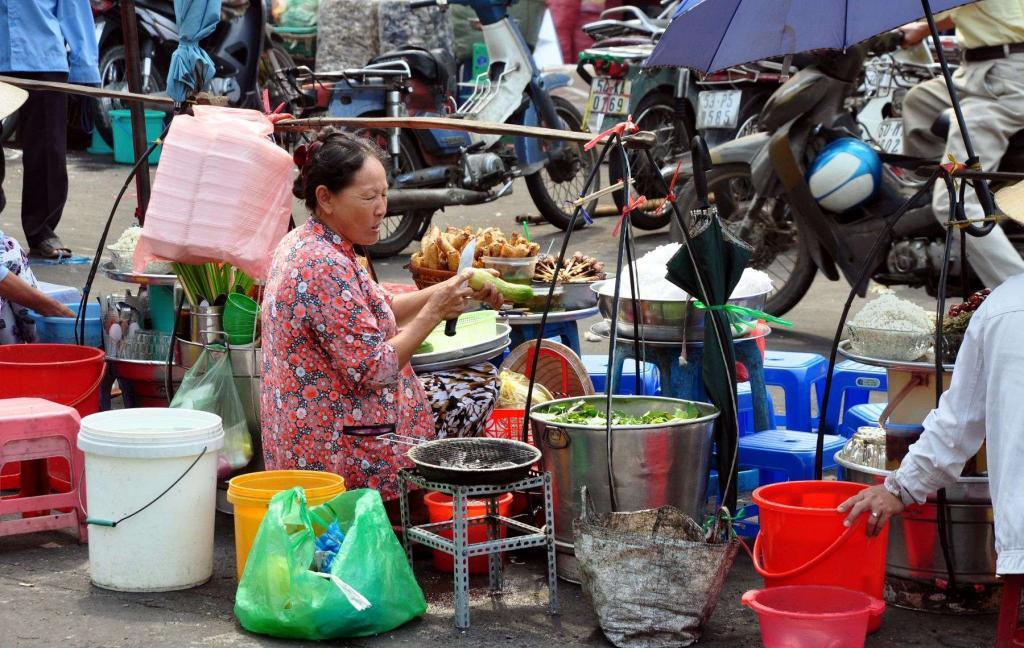 Уличная еда Вьетнам