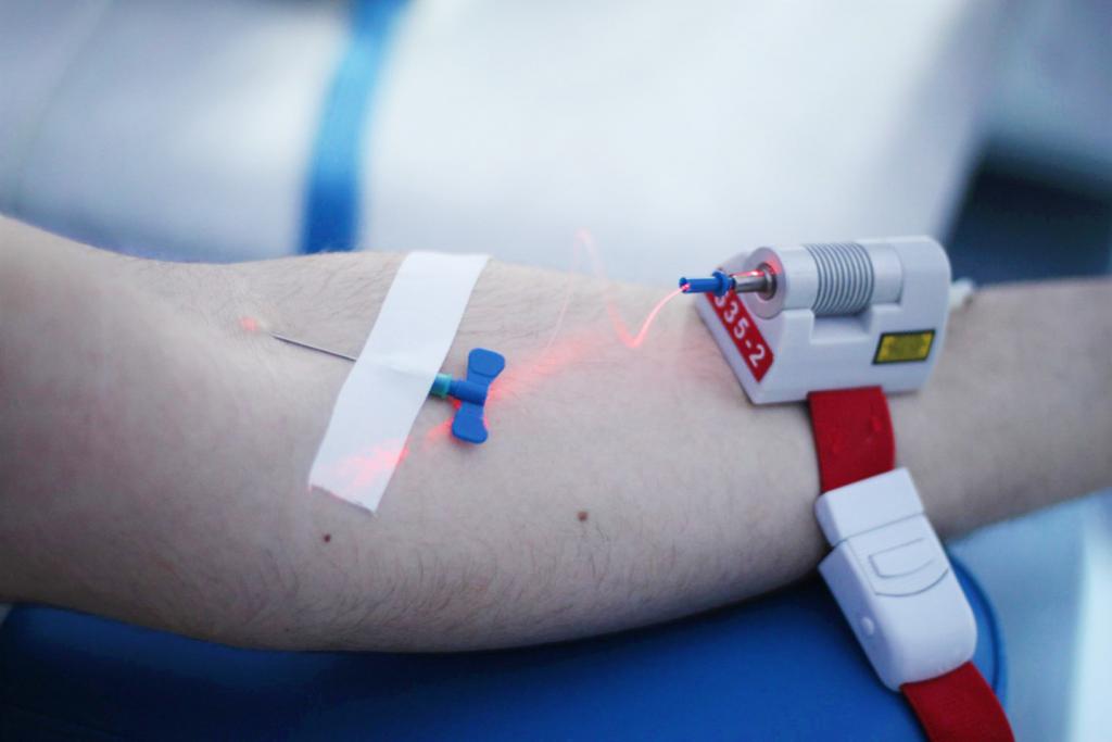 Облучение крови аппаратом "Матрикс-ВЛОК"
