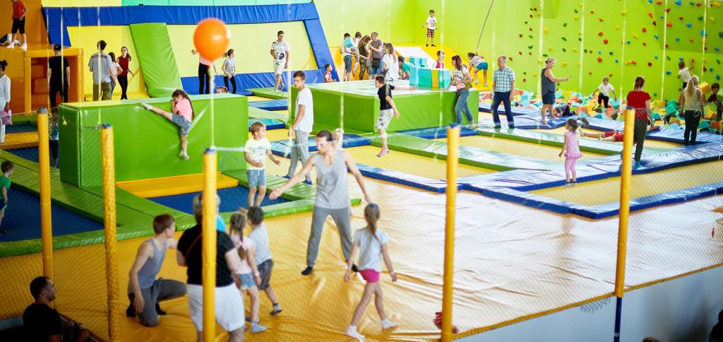 Trampoline center "Amplitude"