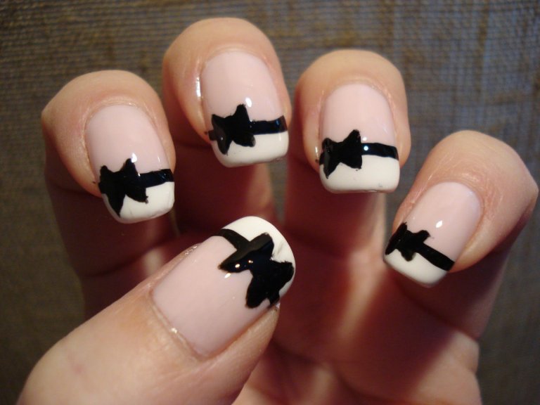 French with bows