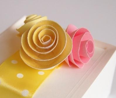 how to make DIY paper crafts