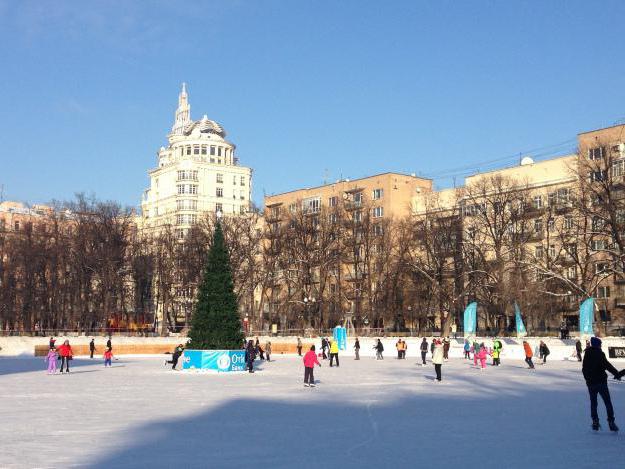 free skating rinks in Moscow