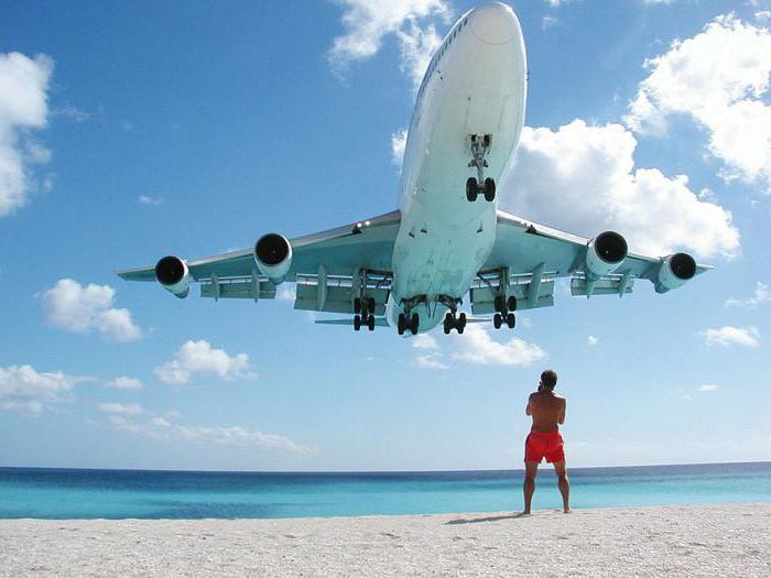 Maho Beach