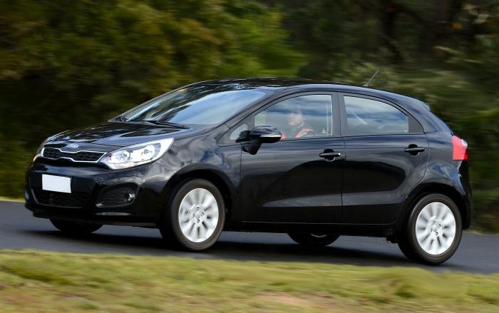 specifications kia rio hatchback