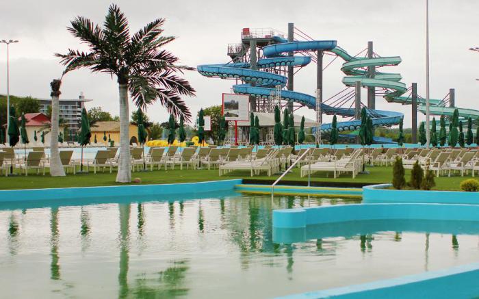 Dreamland water park in Minsk cost