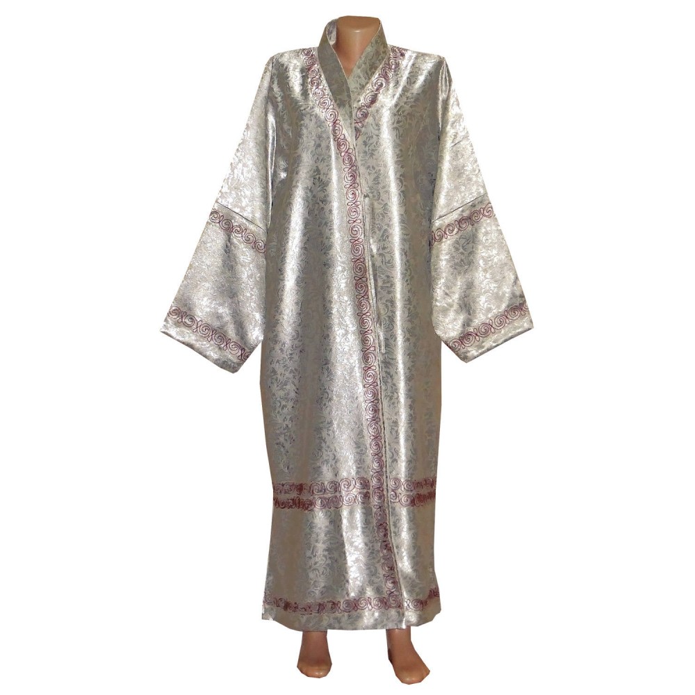 Чапан женский. Узбекский халат женский. Узбекский ватный халат. Узбекистанский халат женский. Узбекские халаты женские шелковые.