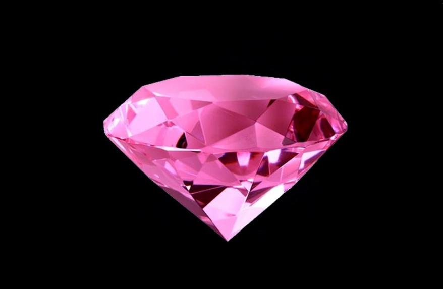 розово-лиловый бриллиант