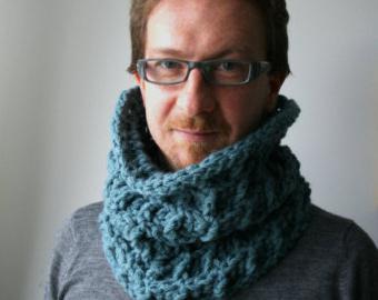 men's crocheted scarves