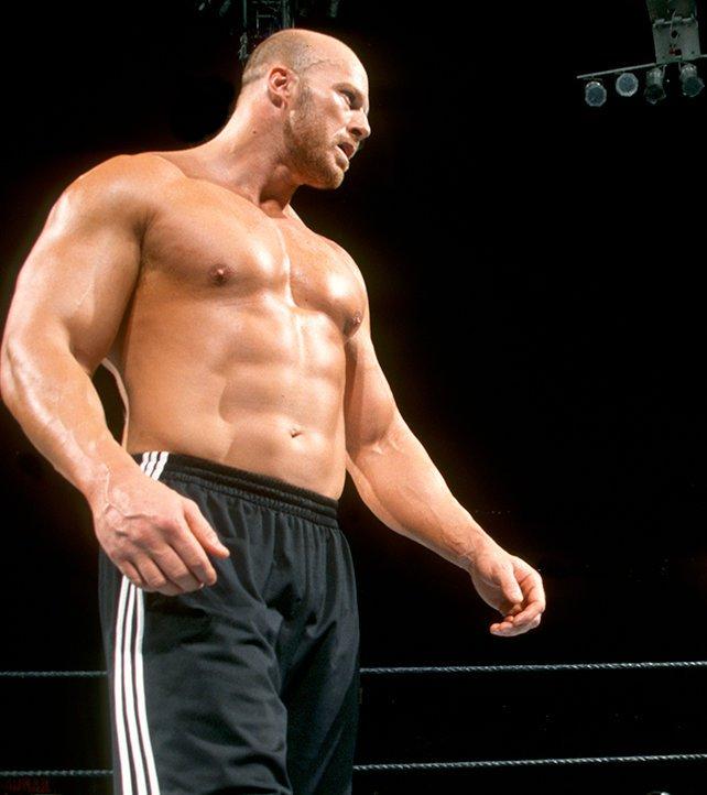 Nathan jones. Натан Джонс. Рестлер Натан. Натан Джонс WWE. Нэйтан Джонс 2021.