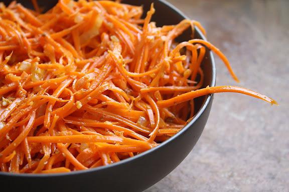 салаты с корейской морковью рецепты