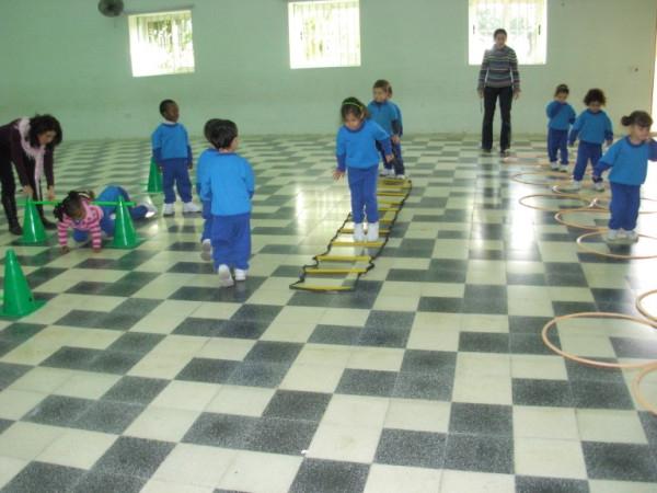 утренняя гимнастика в детском саду