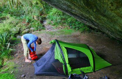 Rest with a tent on the Oka