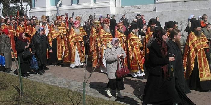 Почему Пасха празднуется в разное время