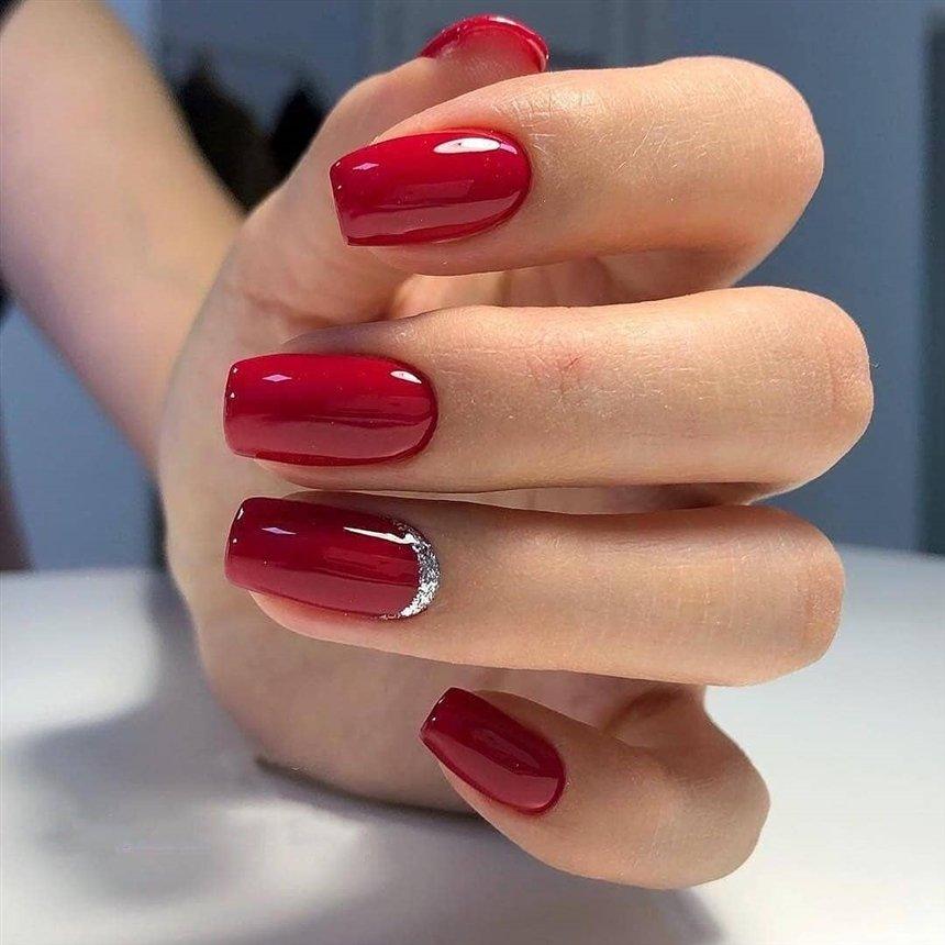 красный дизайн ногтей