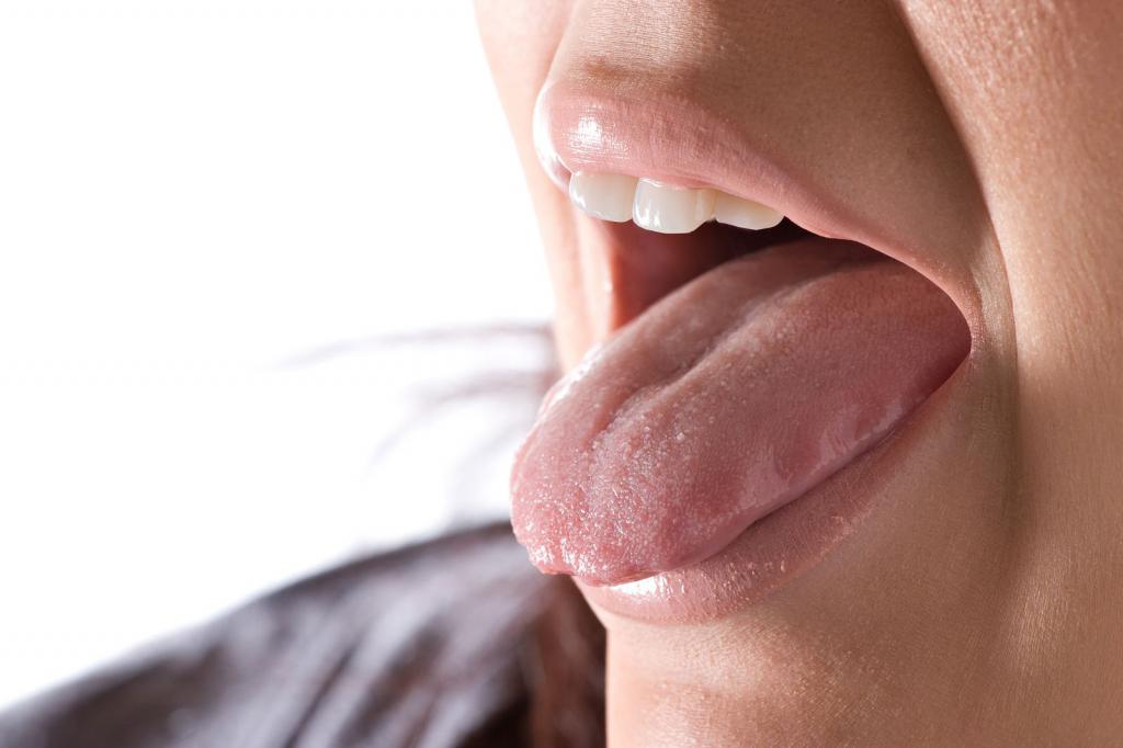 Почему болит кончик языка как будто обожжен