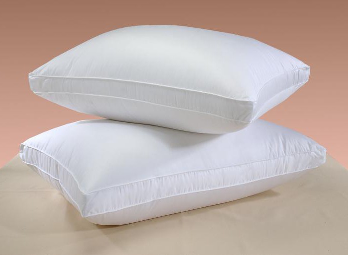 Подушка для двуспальной кровати