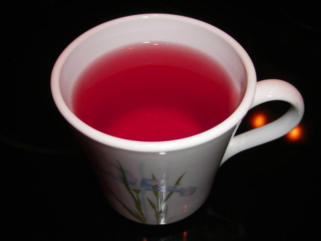 розовый чай
