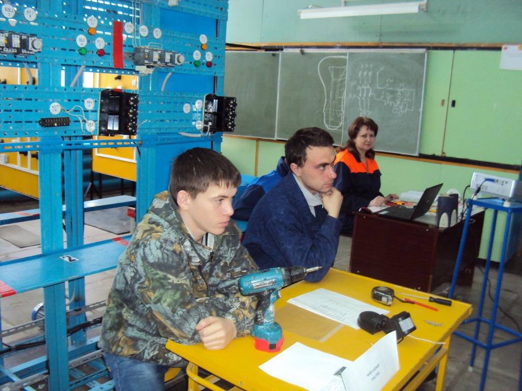 Новгородский техникум электронной промышленности фото
