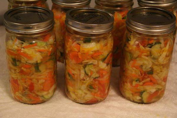 консервирование салатов из овощей