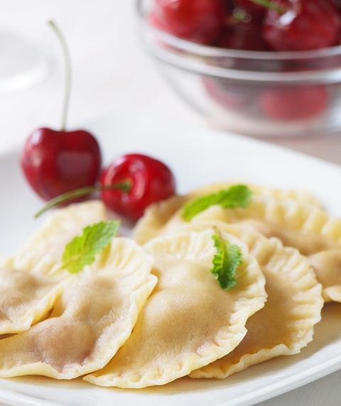 how to cook dumplings with cherries