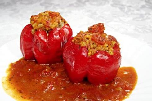 how to cook stuffed peppers in a slow cooker