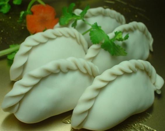 methods for sculpting dumplings