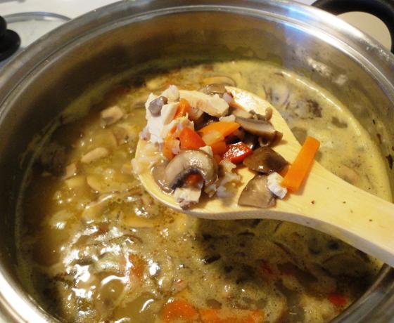 суп с грибами и курицей 