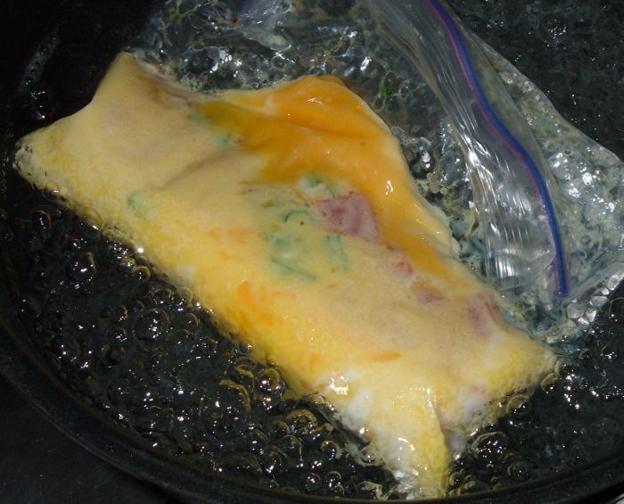 how to cook an omelet in a bag